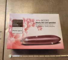 XN-8030 Beauty Skincare Specialist Facial Cleansing Device