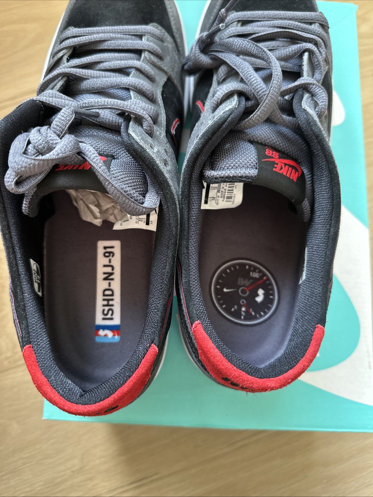 Men's Nike SB Zoom Dunk Pro Low IW - Dark Grey/Black-University Red NEW Size 14 image 9