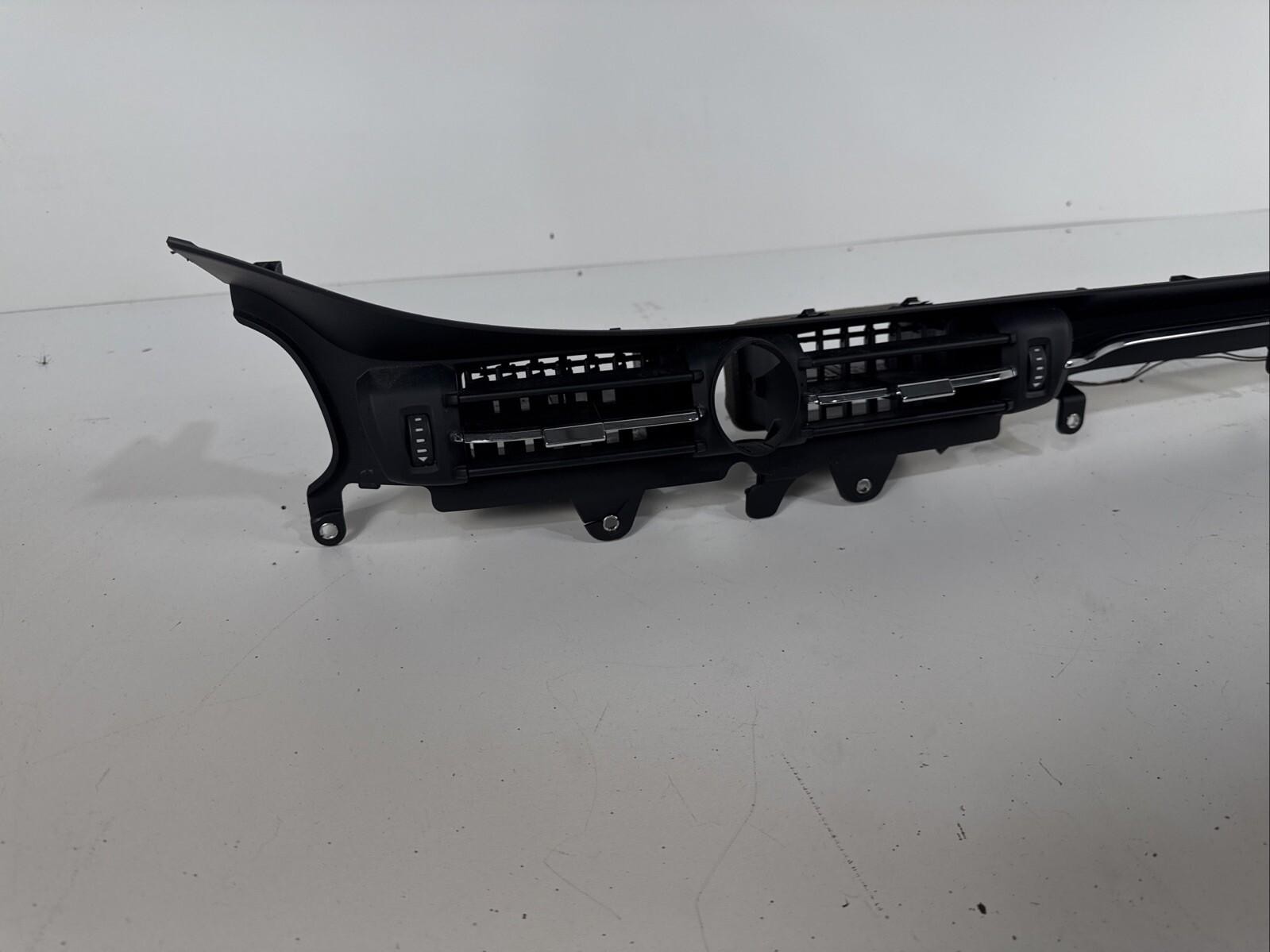 14-21 Maserati Quattroporte Front Center Dashboard Air Vent Trim Panel NOTE OEM✅