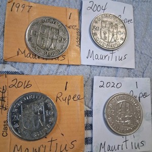 4 Pc MAURITIUS ONE RUPEE Lot - Nice Authentic 1997-2020 Coins VF to UNC