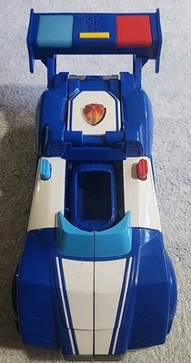 Paw Patrol Chase's 2-in 1 Transforming Movie City Cruiser Light & Sounds Read