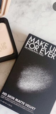 Make Up For Ever HD Skin Matte Velvet Undetectable Blurring Powder