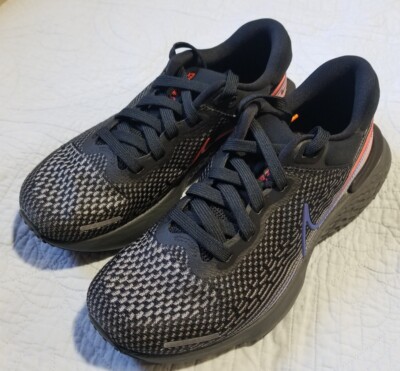 Nike ZoomX Invincible Run Flyknit DO6382-001 Size 6.5M/8W