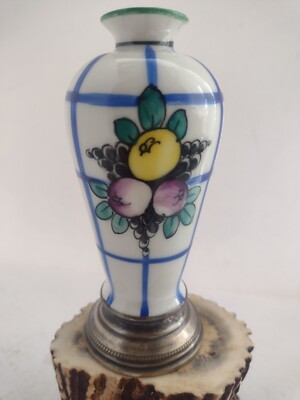 Antike Limoges Porzellan Vase auf Metallsockel, gemarkt, repariert 