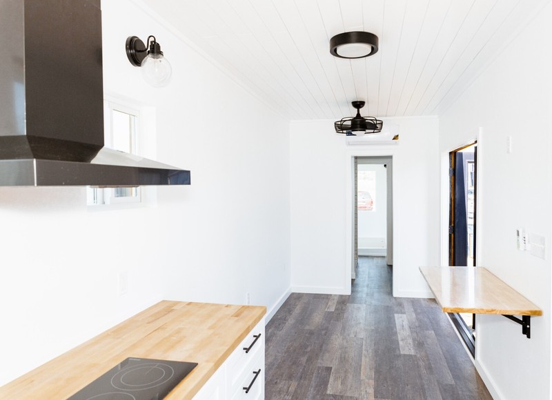 40 ft Shipping Container Home - The Joshua - thumbnail 9
