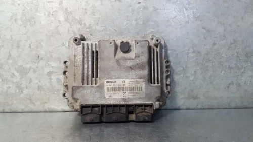 0281011646 Centralina Motore per NISSAN PRIMERA TRAVELLER (P12) Acenta 1578548 - Foto 2 di 10