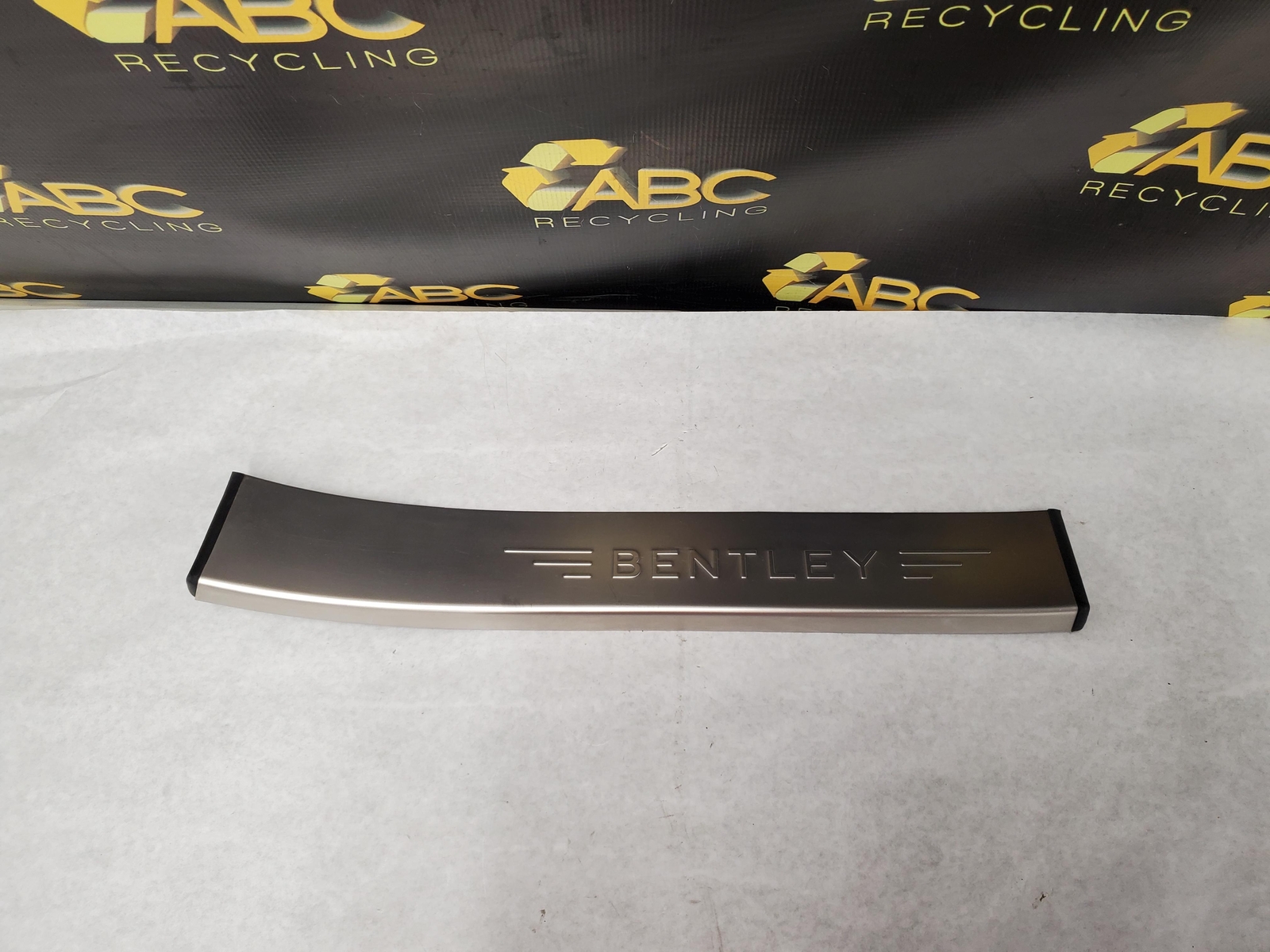 2007 Bentley Flying Spur Door Sill Scuff Plate Set (4) Outer BENTLEY 07 OEM
