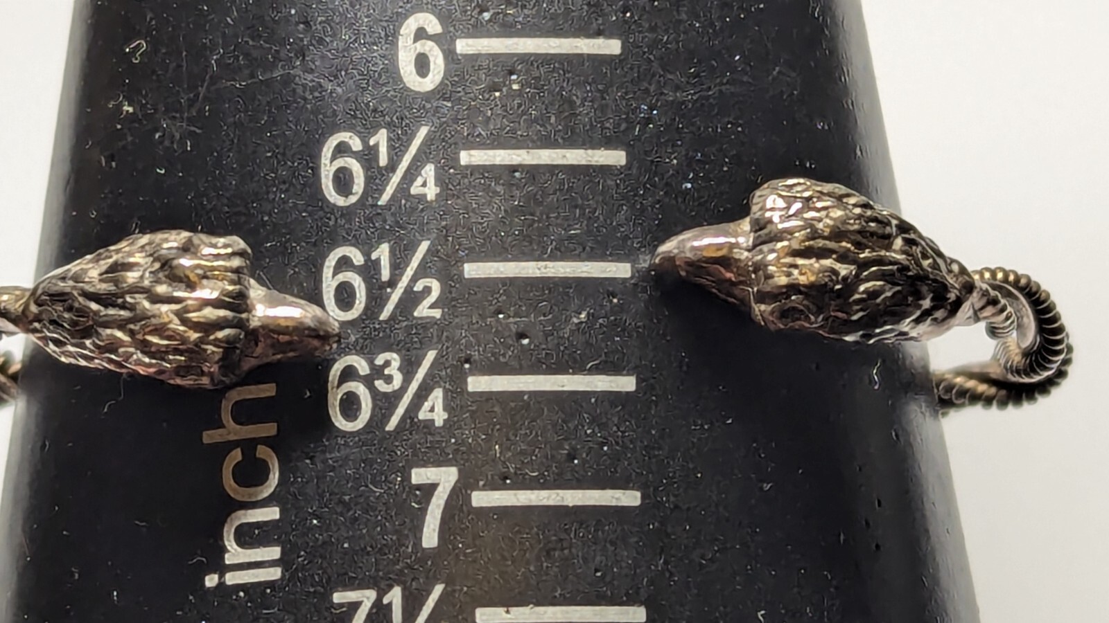 VINTAGE EAGLE BANGLE BRACELETS - image 6