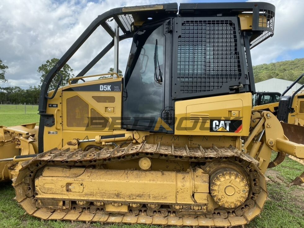 SCREENS AND SWEEPS FITS CAT D5K D4K D3K BULLDOZER | eBay