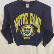 Vintage Notre Dame Fighting Irish Sweatshirt Men  s L Navy Blue Crewneck Nutmeg