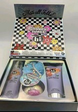 NEW in box Looney Tunes suds soak set Loofah Bubble Bath Body cream bath bomb