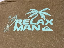 QUIKSILVER Men's GREEN T-Shirt Size L - LARGE - Regular Fit 2 Sided - RELAX MAN