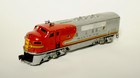 Lionel Santa Fe postwar passenger train, working horn, 2353 ABA units + 5 cars — photo 2
