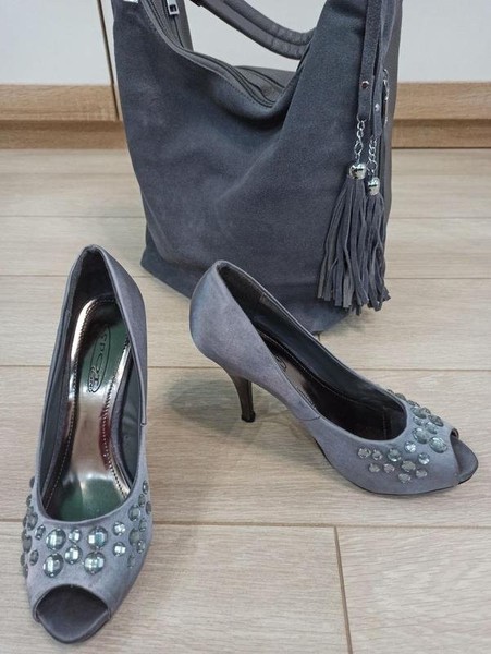 Women Spot On Heels Grey Satin 37