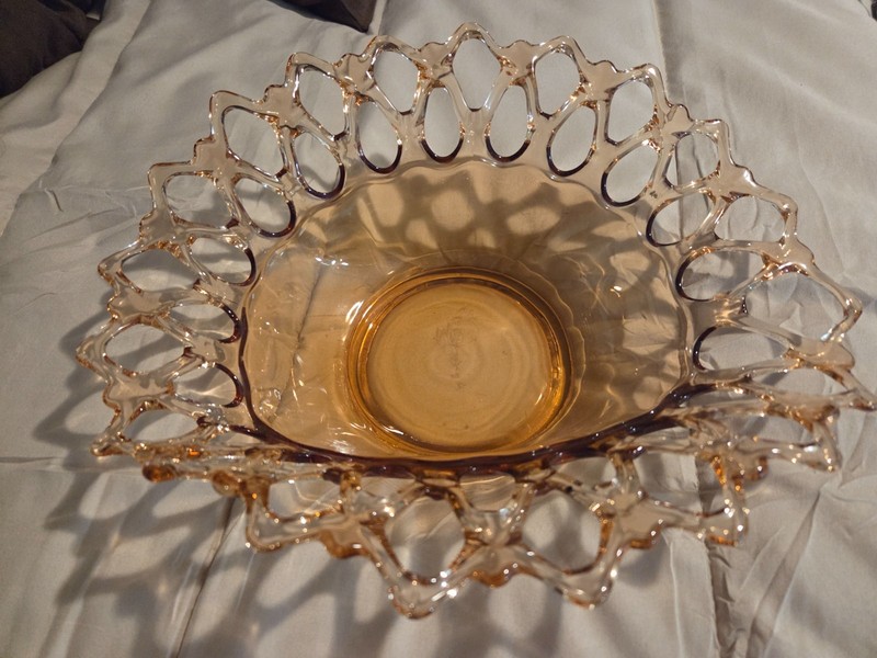 Vintage Westmoreland Amber Doric Lace Edge Glass Centerpiece Bowl