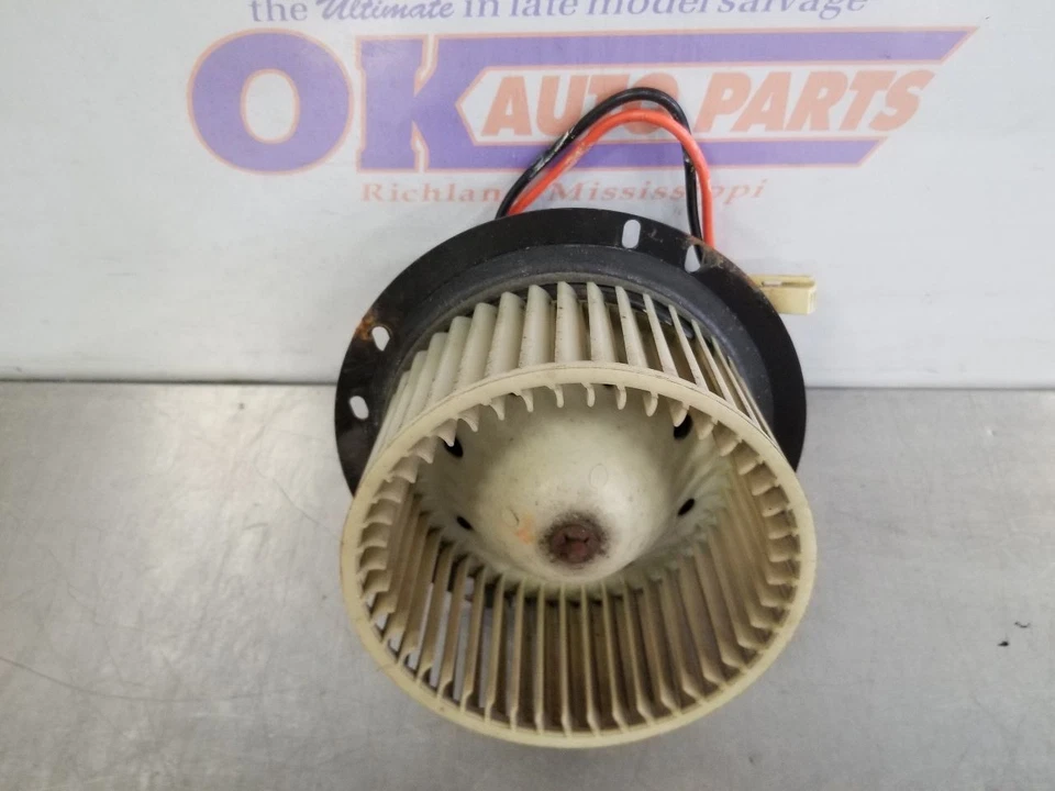 97 1997 LINCOLN MARK VIII BLOWER MOTOR - Image 3 of 4