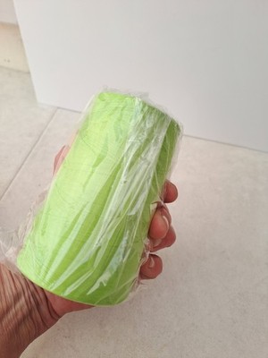 Große Vardhman Over Locking Poly Plus Baumwollspule Fadenspule Konus P7443 grün