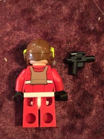 LEGO Star Wars Rebel Pilot B-Wing Keyan Farlander minifigure 75010 sw0455