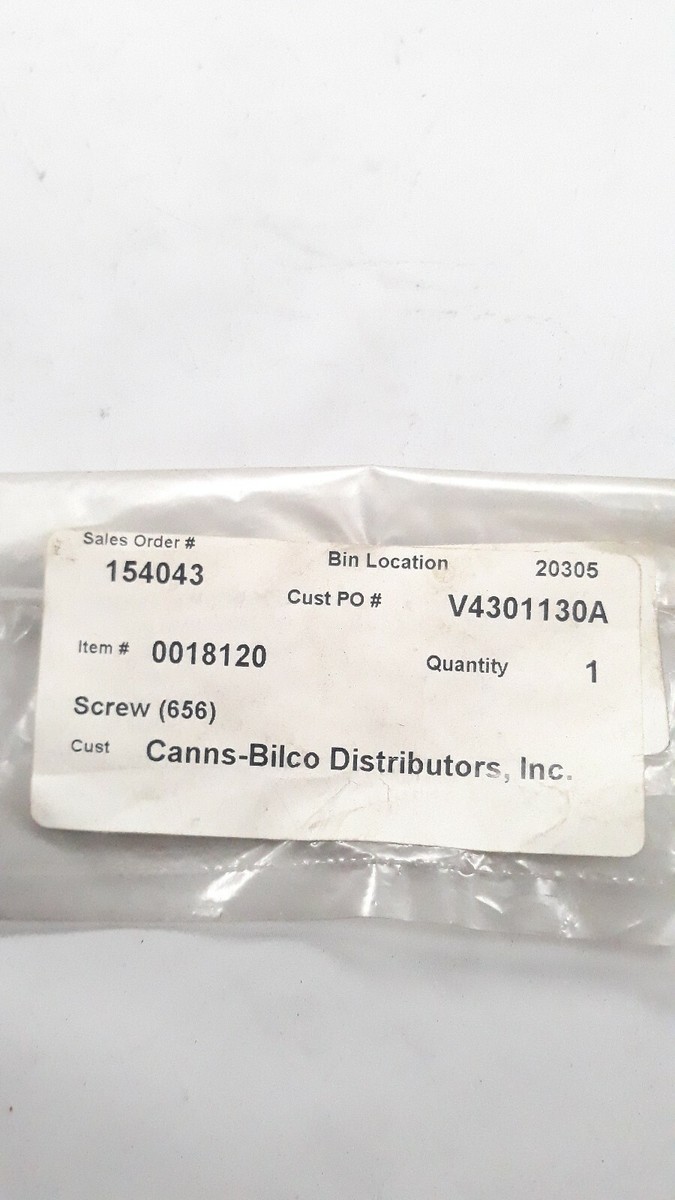 でん New OEM Solo Chainsaw 0018120 Shoulder Bolt Screw fits 651