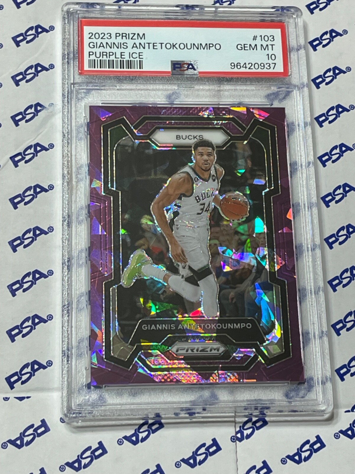 2023 Panini Prizm Giannis Antetokounmpo #103 Purple Ice SP /149 PSA 10