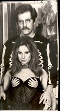 LG84 1975 Wire Photo BARBRA STREISAND GEORGE SEGAL THE OWL AND THE PUSSYCAT