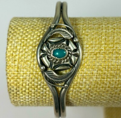 SIGNED Mike Davis Navajo NATIVE AMERICAN STERLING SILVER  925 TURQUOISE CUFF