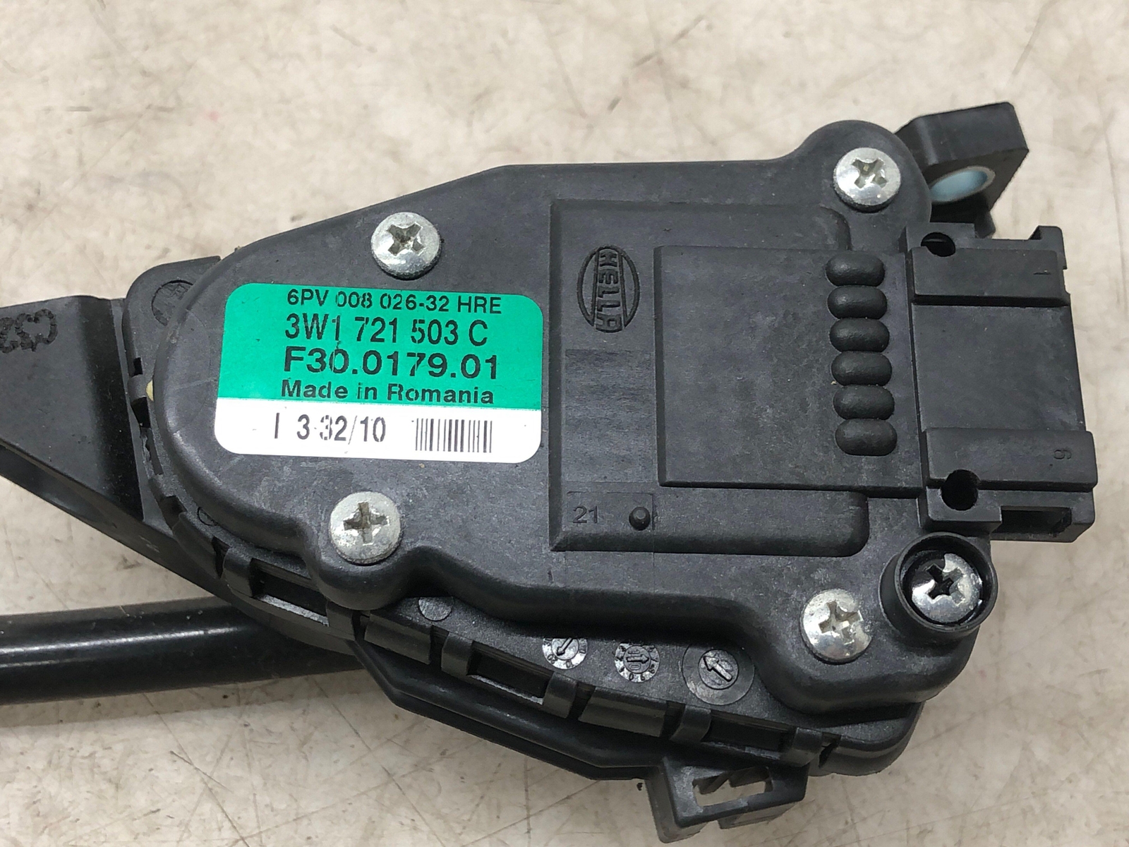 2006-2019 BENTLEY CONTINENTAL GAS PEDAL THROTTLE W/ELECTRONIC MODULE 3W1721503C