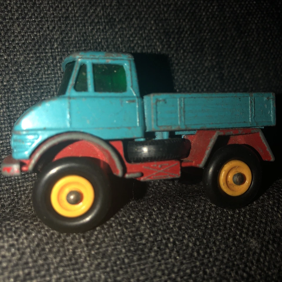 Lesney Matchbox 梅赛德斯 Unimog 卡车 49 号蓝色英国制造 — 第 4/4 张图片