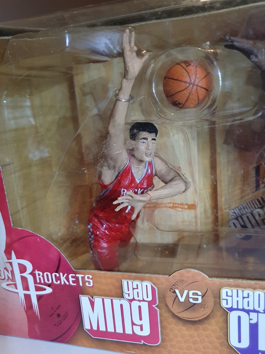 NBA　マクファーレン　2004オールスター記念　ロサンゼルス 2004 McFarlane Shaquille O'Neal vs Yao Ming Figurine - 2 x Sealed