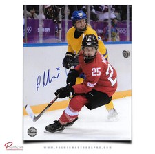 Alina Muller Team Switzerland Autographed 8x10 Photograph Battle Vs. Sweden