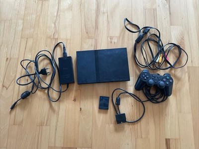 PlayStation 2 Slim Inkl  Controller Und Kabel + Spiel Sonic Mega Collecti