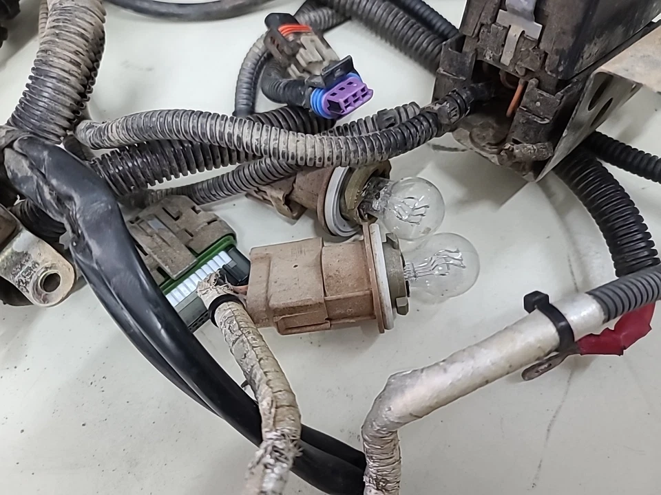 10 Polaris Sportsman 550 XP 4x4 Wire Harness Electrical Wiring - Image 2 of 4