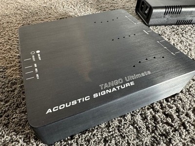 Acoustic Signature Tango Ultimate High End Phonovorstufe in schwarz