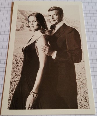 AK 007 :: ROGER MOORE als JAMES BOND & BARBARA BACH in ''Der Spion, der...'' #3217