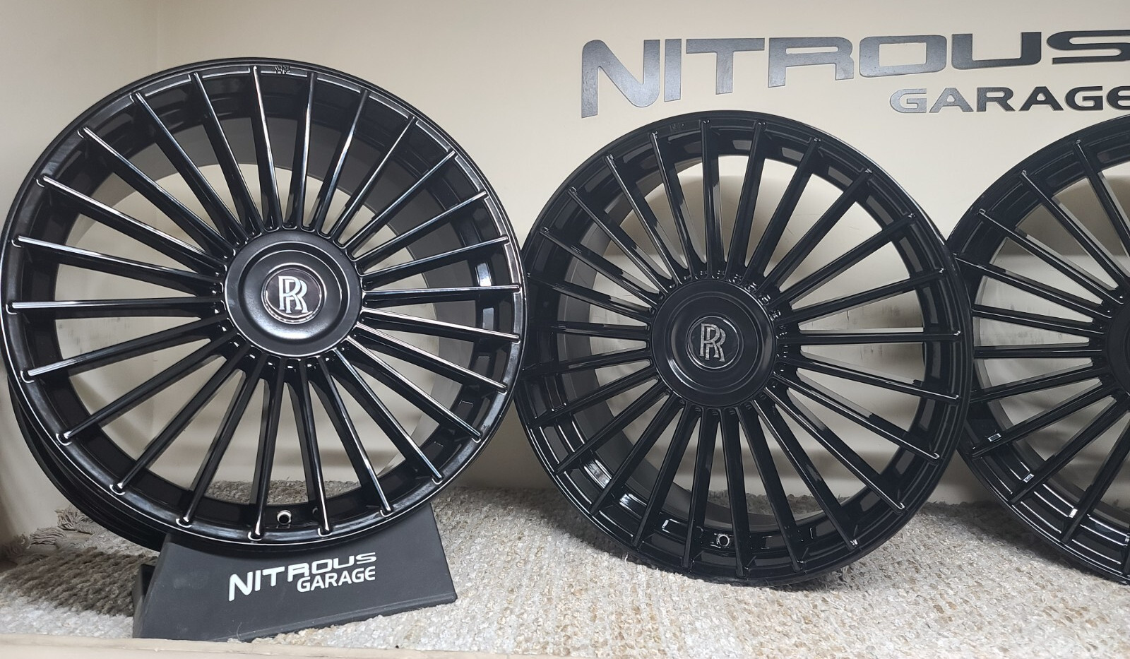 22 BLACK STAGGERED CONCAVE RF22 MESH WHEELS FOR ROLLS ROYCE GHOST WRAITH DAWN