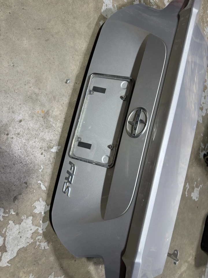 Tapa trasera del maletero Scion FR-S 2013-2020 con alerón gris OEM Foto 3 de 4