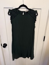 Loft Sleeveless Green Shift Dress Size Large Ruffle Eyelet Rayon Stretch