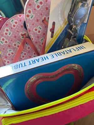 summer gift set cooler full