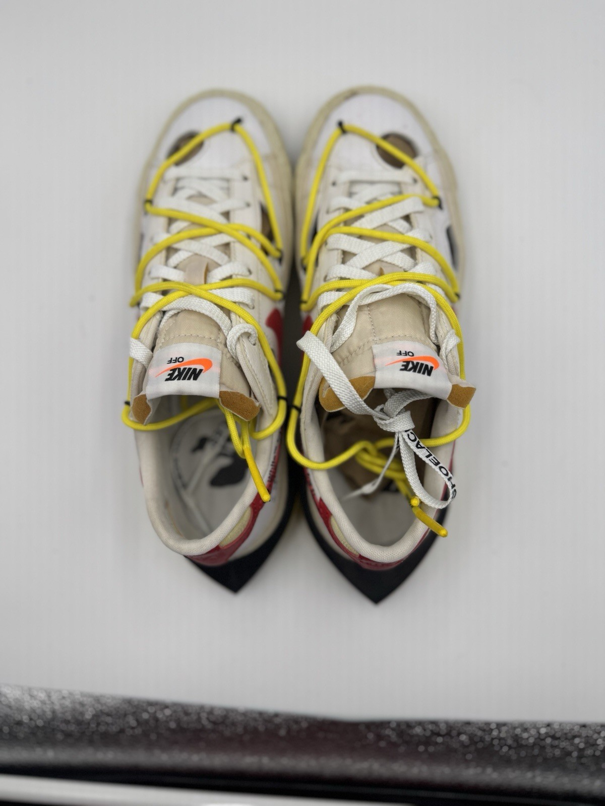 OFF WHITE X NIKE Taglia 8 Nike Off White x Blazer Basso Bianco Università Rosso