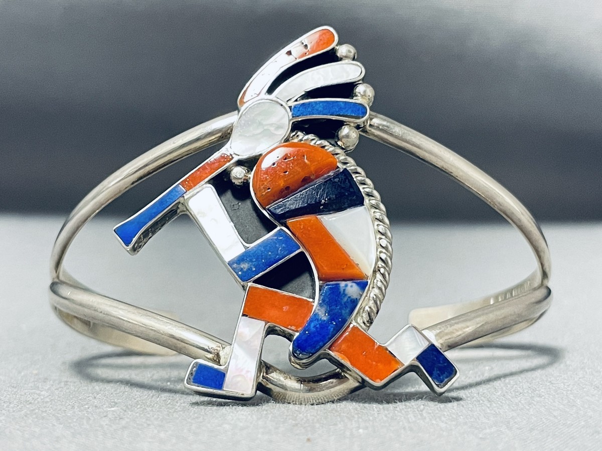 Museum Quality Vintage Zuni Native American Coral Sterling Silver Bracelet Inlay Museum Quality Vintage Zuni Native American Coral Sterling Silver Bracelet Inlay