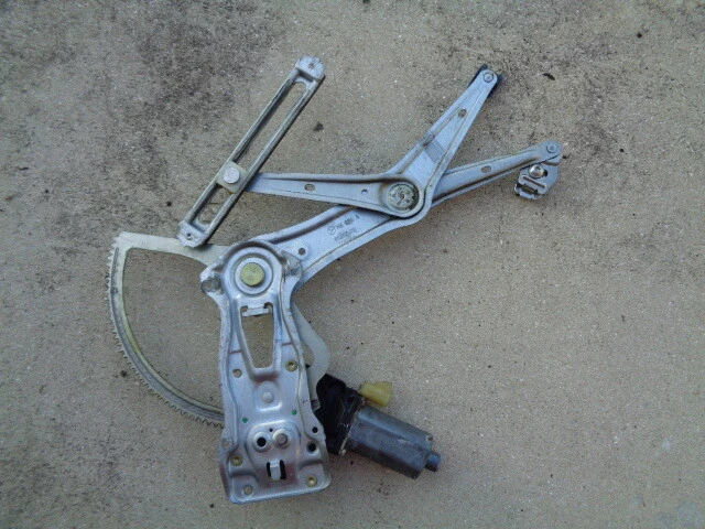 Mercedes-Benz ML500 2003 regulador de ventana de puerta delantera con motor lado derecho OEM Foto 2 de 4