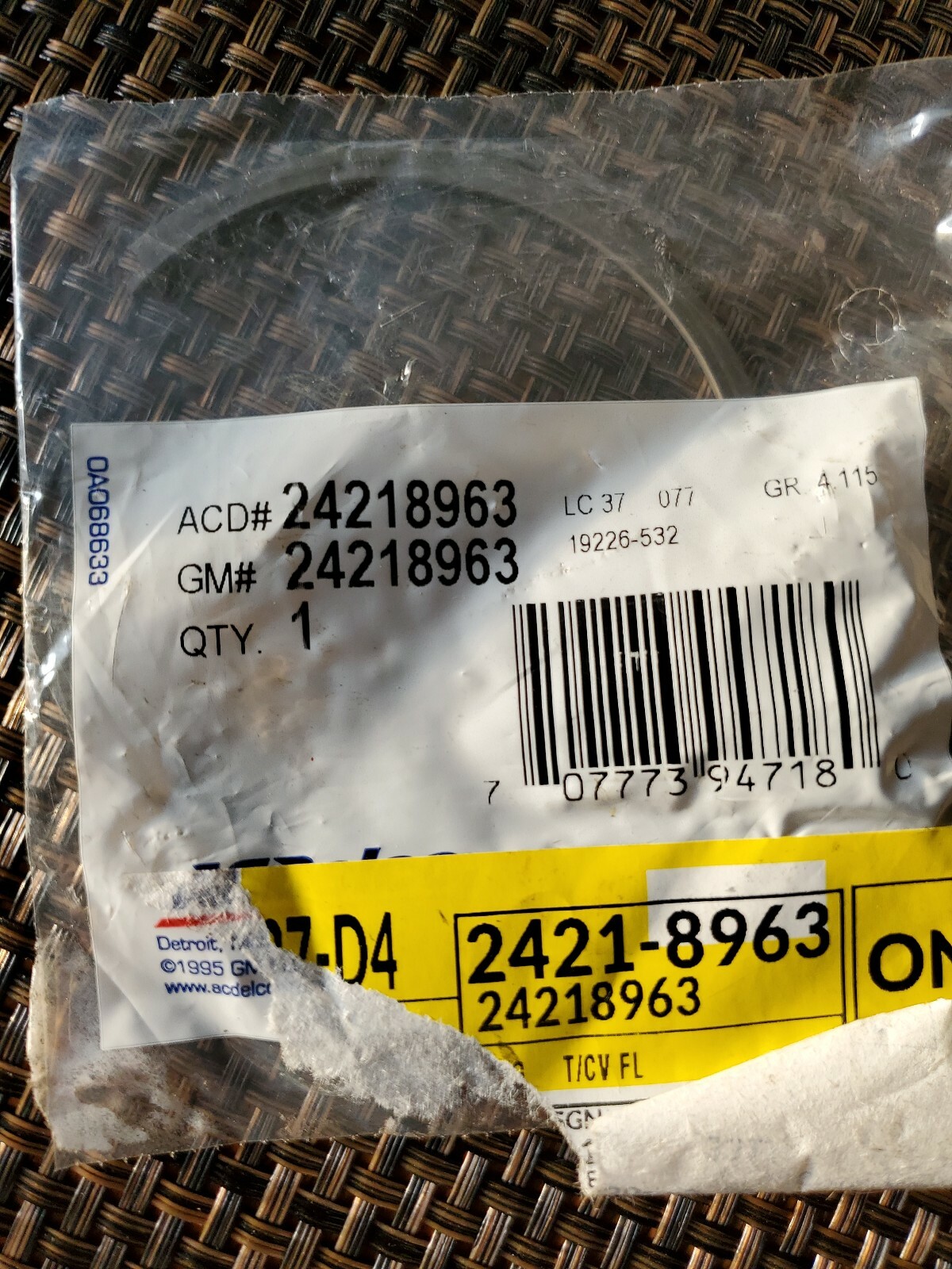 24218963 Auto Torque Converter Seal Retainer RingTrq Conv Fluid Seal