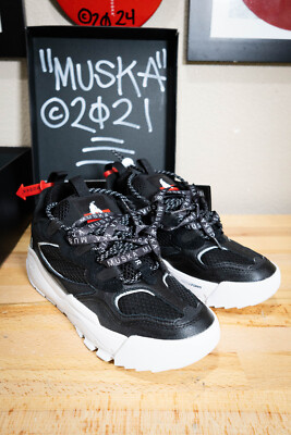 SUPRA Signed MUSKA 2000 RARE - LIMITED - BLCK/WHT/RED - SIZE 10.0