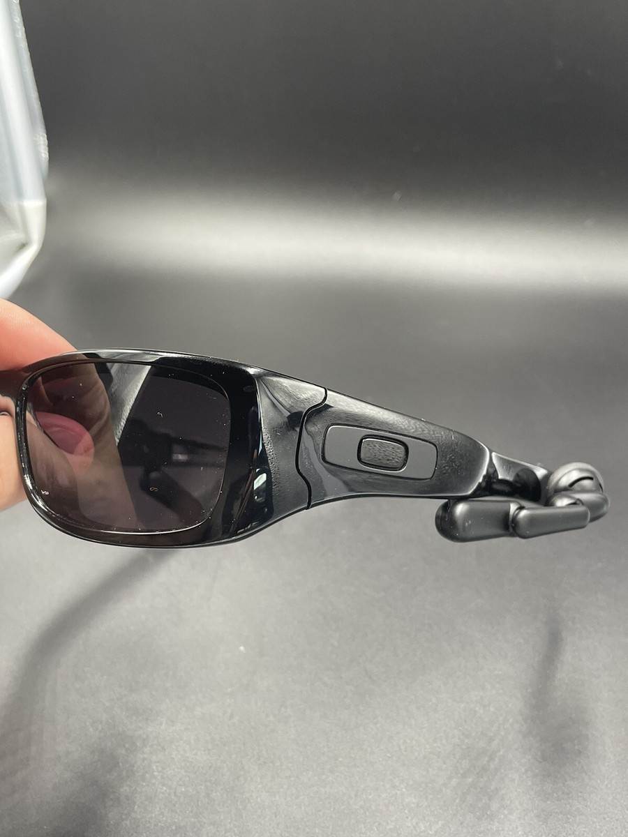 Oakley Split Thump 512mb Polished Black w/ Warm Grey Lenses Oakley Split Thump 512mb Polished Black w/ Warm Grey Lenses
