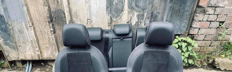 (2019) SEAT LEON MK3 CUPRA 5 X LEATHER HEADREST SUEDE SEATS CARBON EFFECT - Image 3 of 4