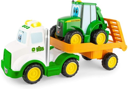 Tomy John Deere Farmin' Friends Toy Hauling Set for Kids LP73807