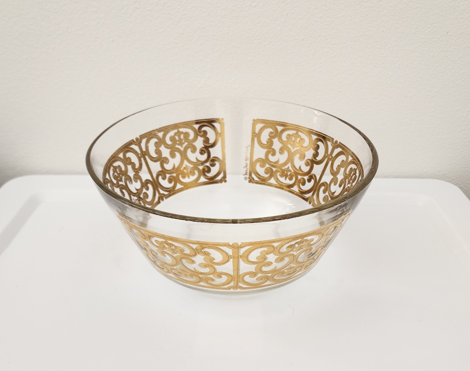 1960s Georges Briard Glass Guild 22K Gold Scroll MCM 10” Serving Bowl Vintage