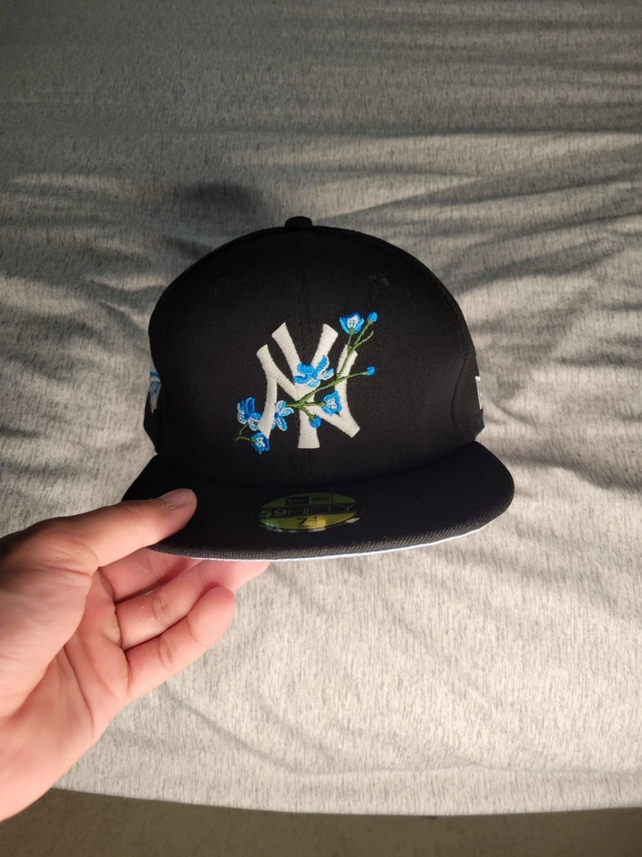 New York Yankees MLB NewEra 59FIF резинке крышка шляпа 5950 черный цветочный OG новый - Изображение 2 из 4