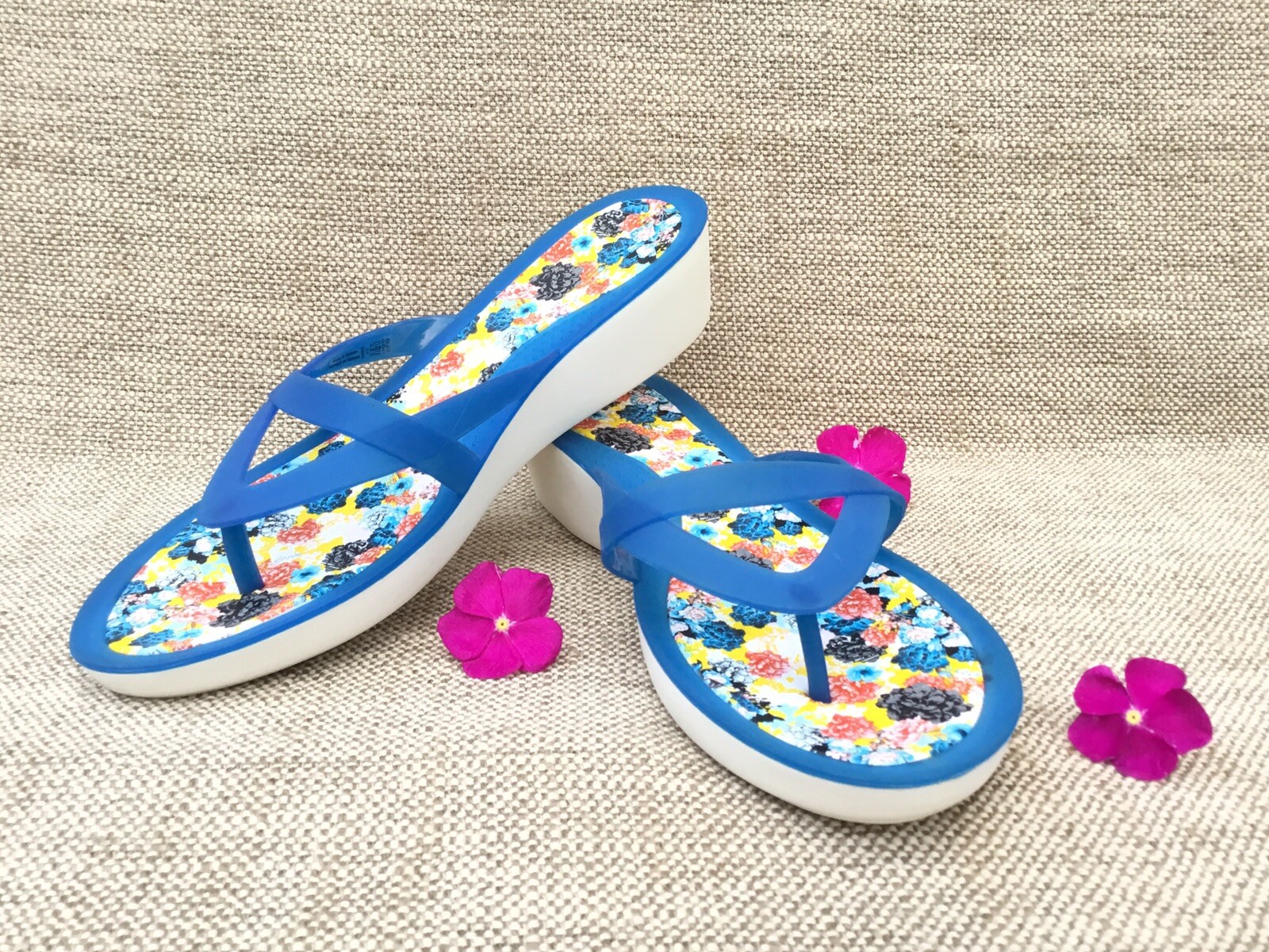 crocs isabella wedge flip