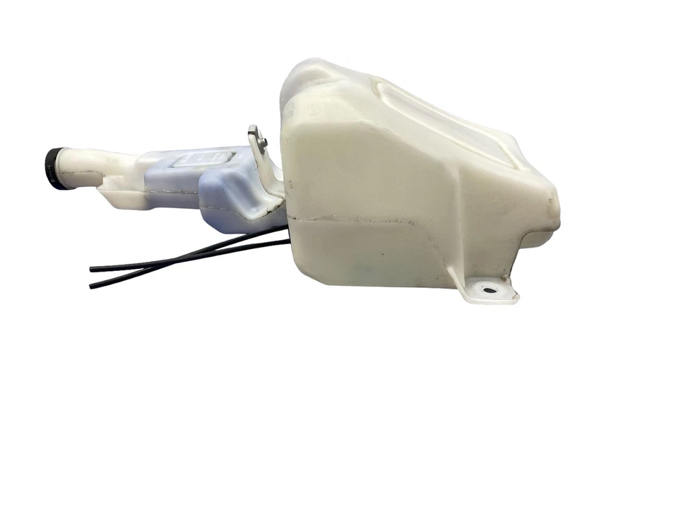 2015 - 2020 CADILLAC ESCALADE ESV OEM RWD WINDSHIELD WASHER FLUID TANK W/ PUMP - Image 4 of 4